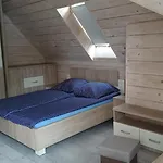 Mysliwska Dom 10-osobowy Ze Strefa Basenowa W Miejscowosci Niedaleko Zatoru I Energylandii * Chocznia