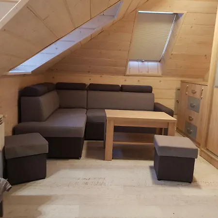 Mysliwska: Chocznia Retreat With Pool Near Zator And Energylandia Apartment Wadowice