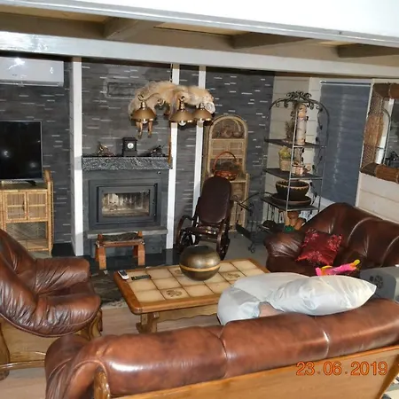 Mysliwska: Chocznia Retreat With Pool Near Zator And Energylandia *